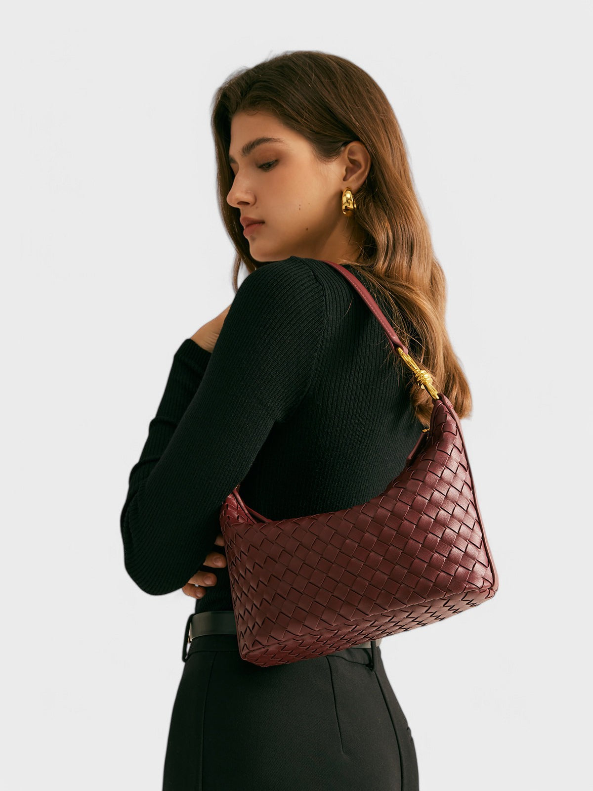 Claudia - Borgoña Chic
