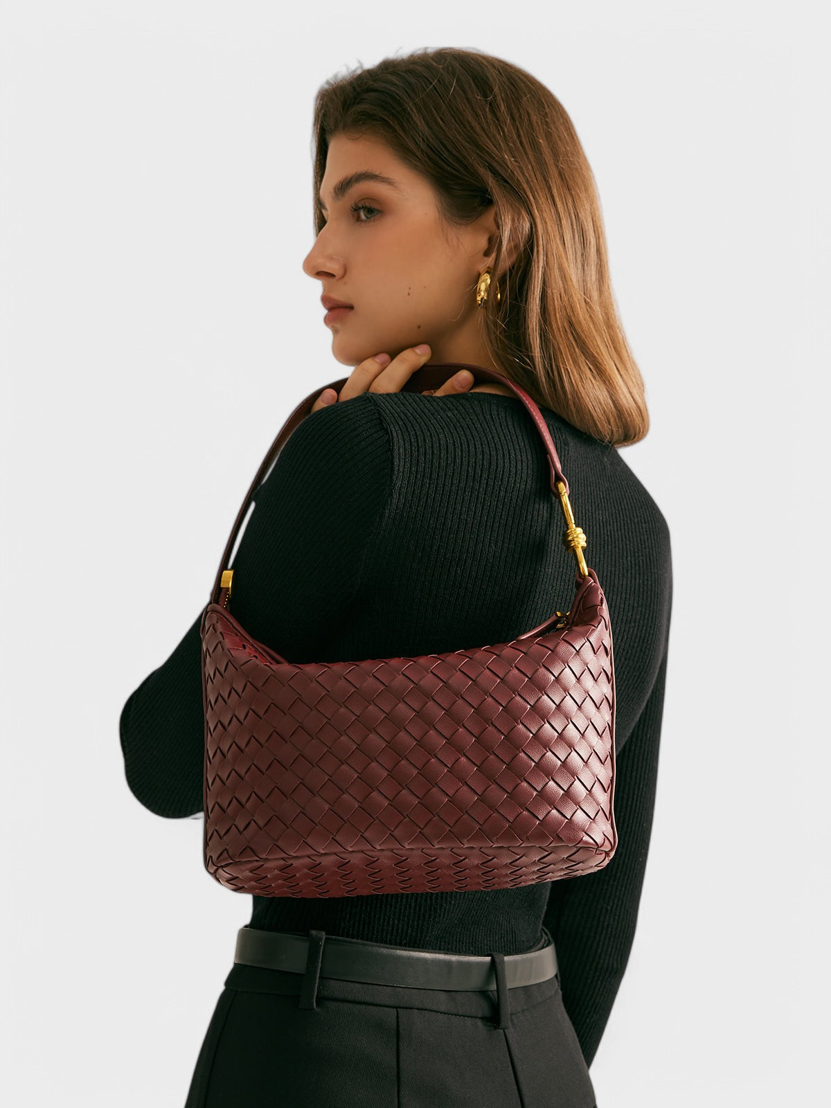 Claudia - Borgoña Chic