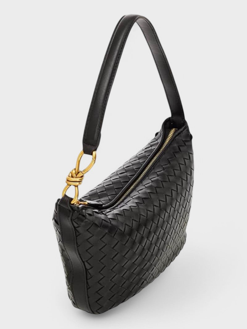 Claudia - Borgoña Chic